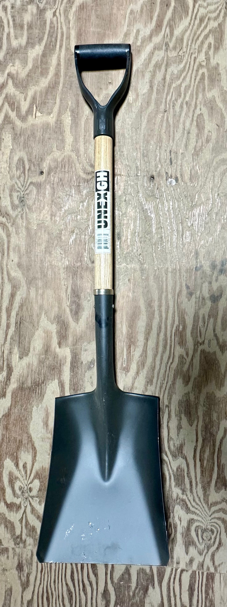 28" Square Point Shovel