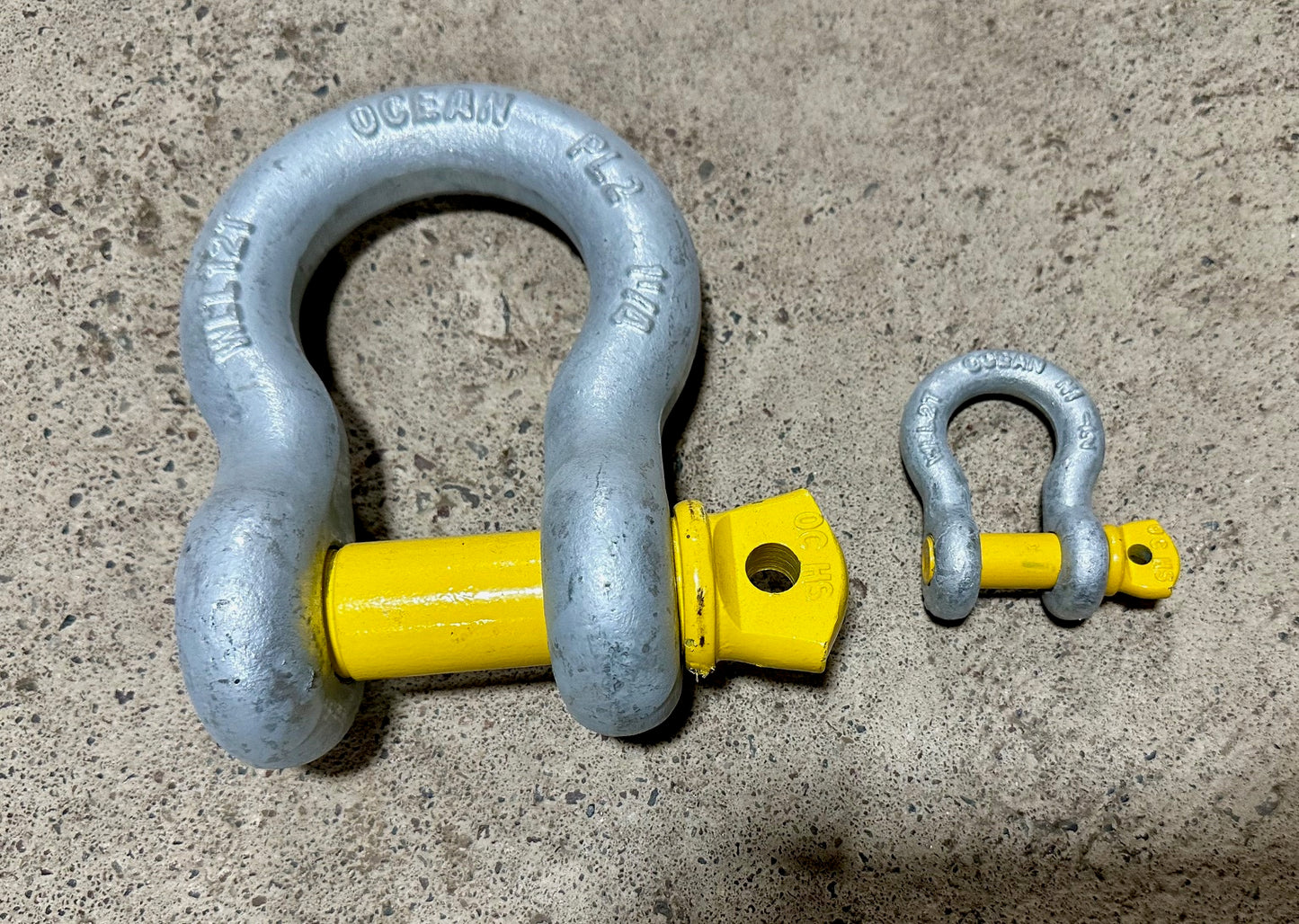 Econo Line Shackle